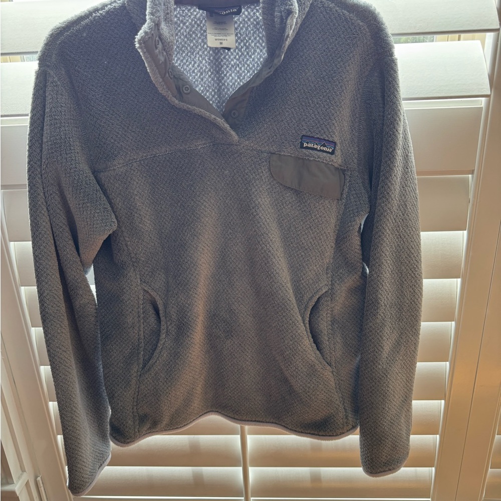 Patagonia Men's Zip Up Gray Sweater